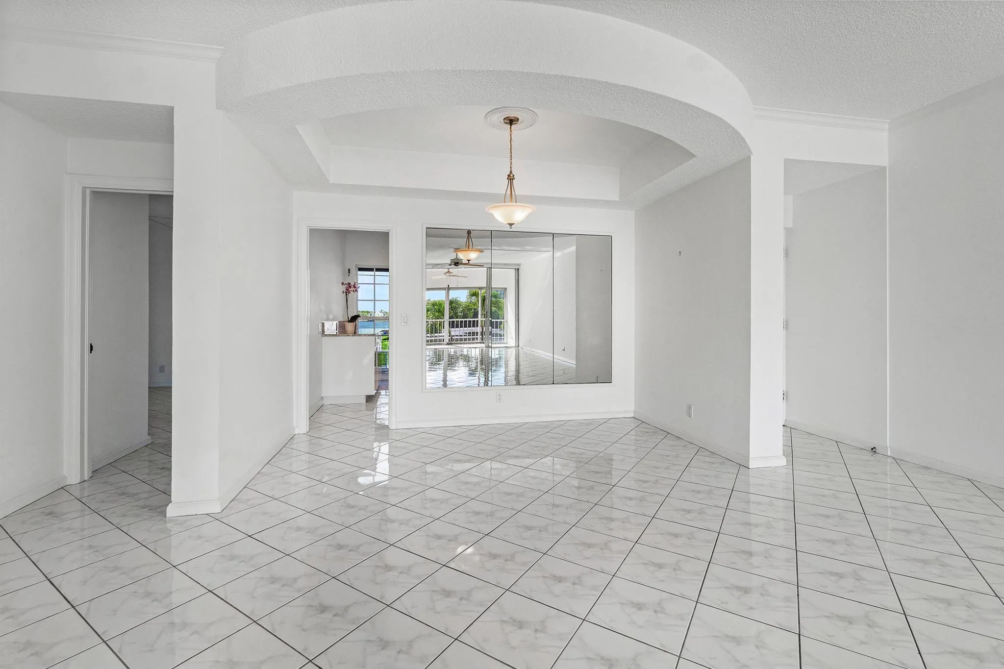 2165 Ibis Isle Road, #6