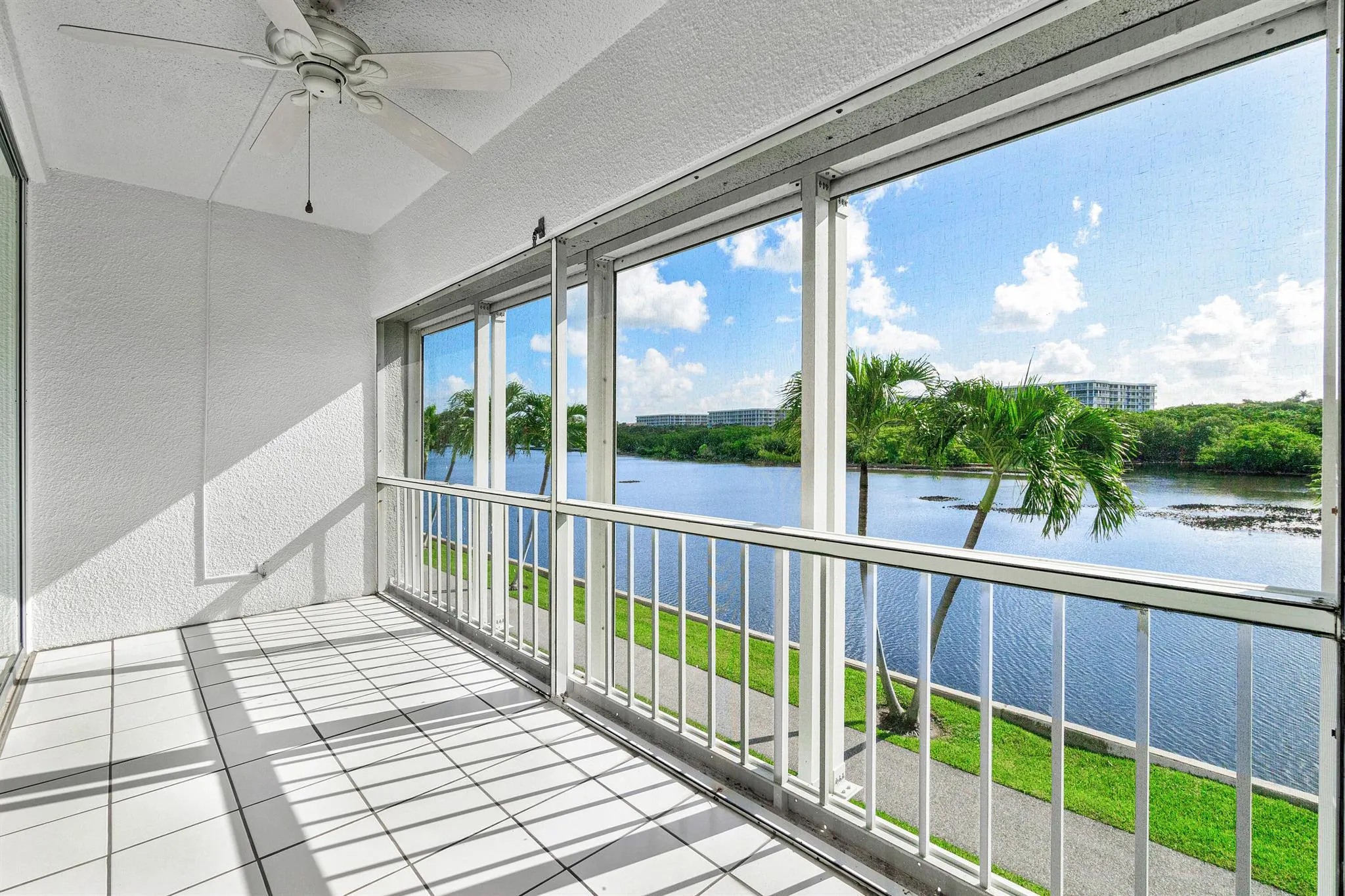 2165 Ibis Isle Road, #6