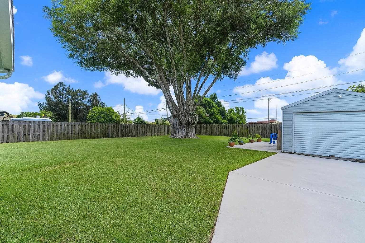 2876 Shawnee Road