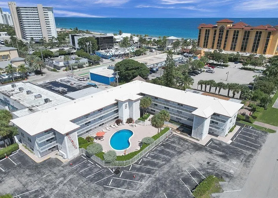 120 NE 20th Avenue, #7