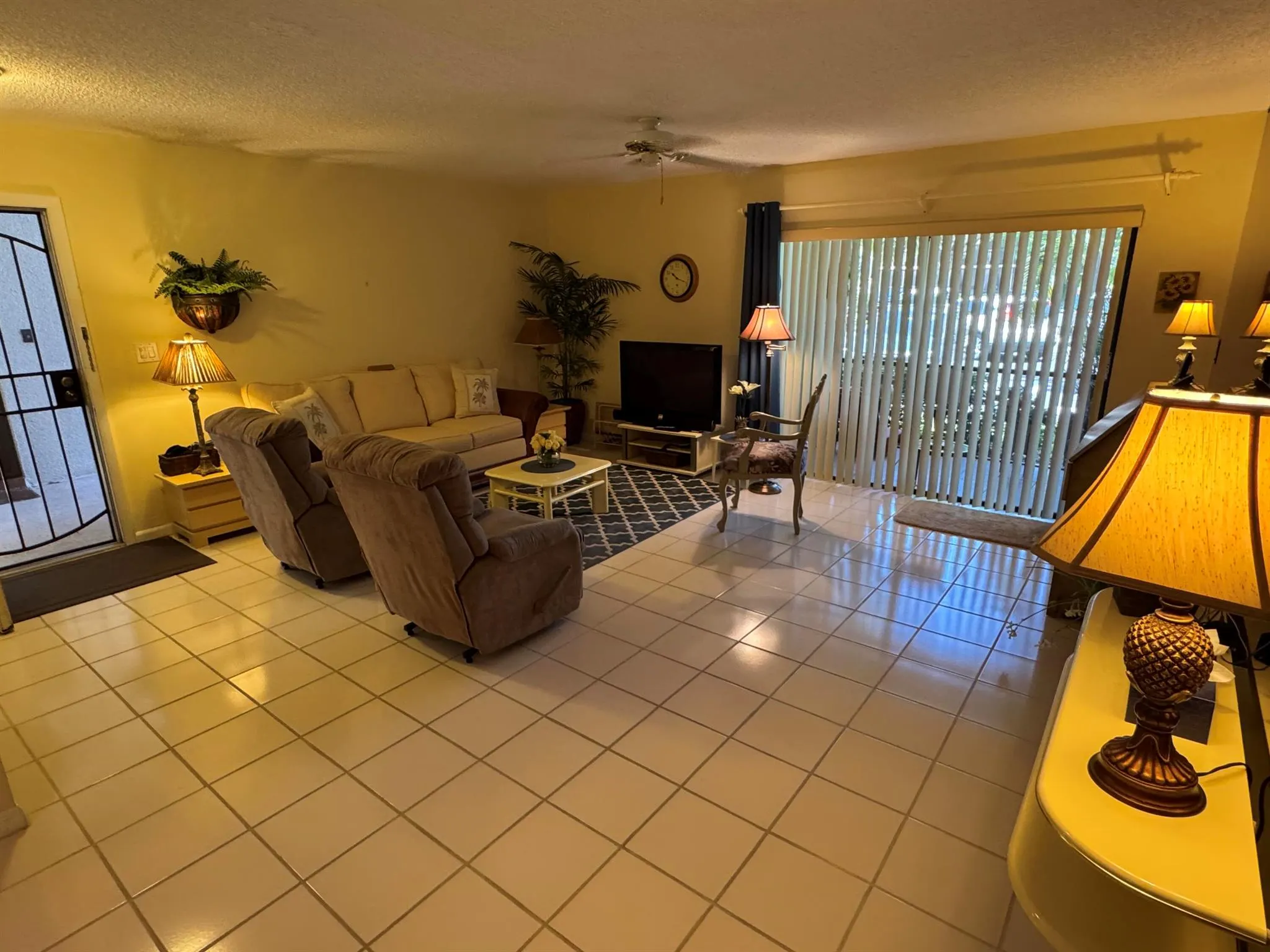 147 Deer Creek Boulevard, #402