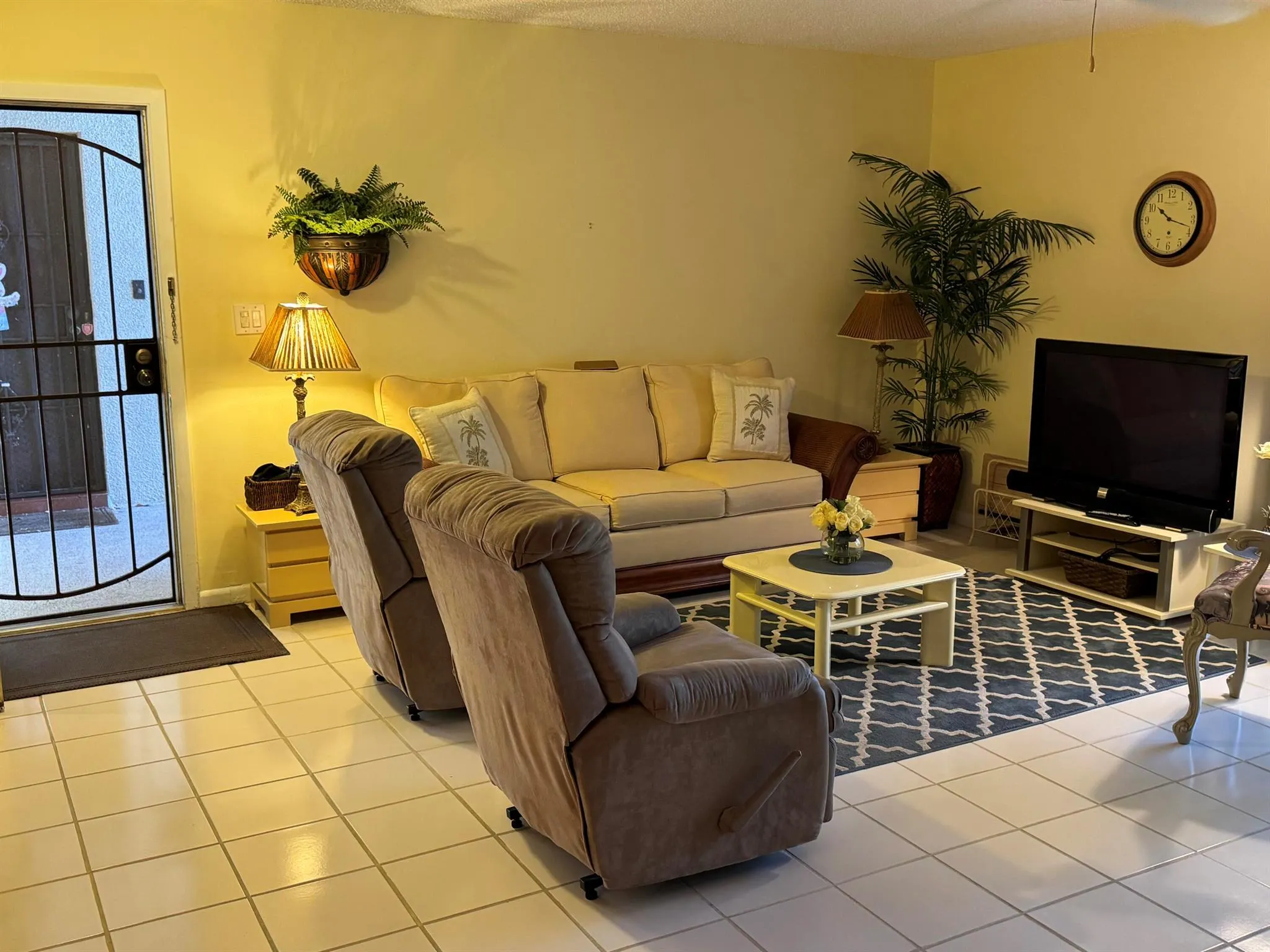147 Deer Creek Boulevard, #402