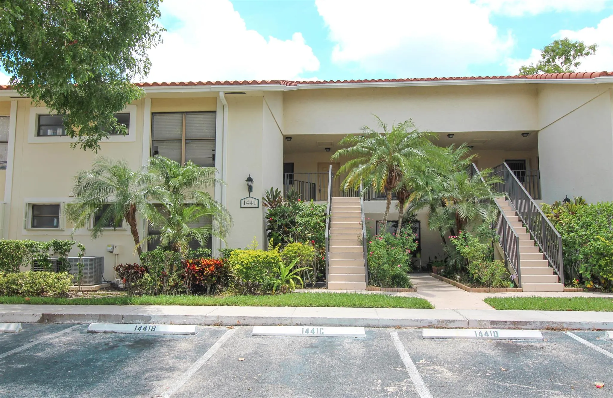 1441 Windorah Way, #F