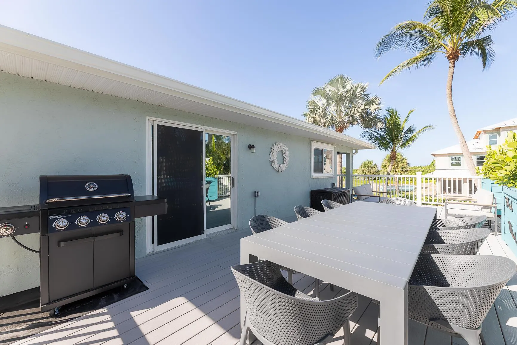 1809 Surfside Drive