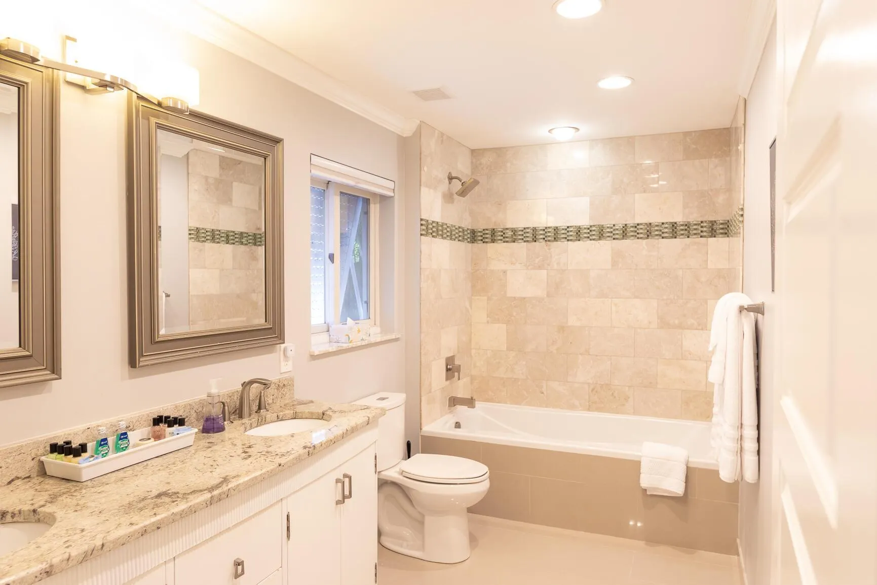 1809 Surfside Drive