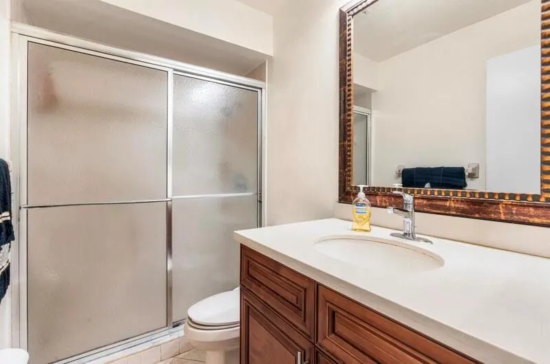 10633 Greenbriar Court
