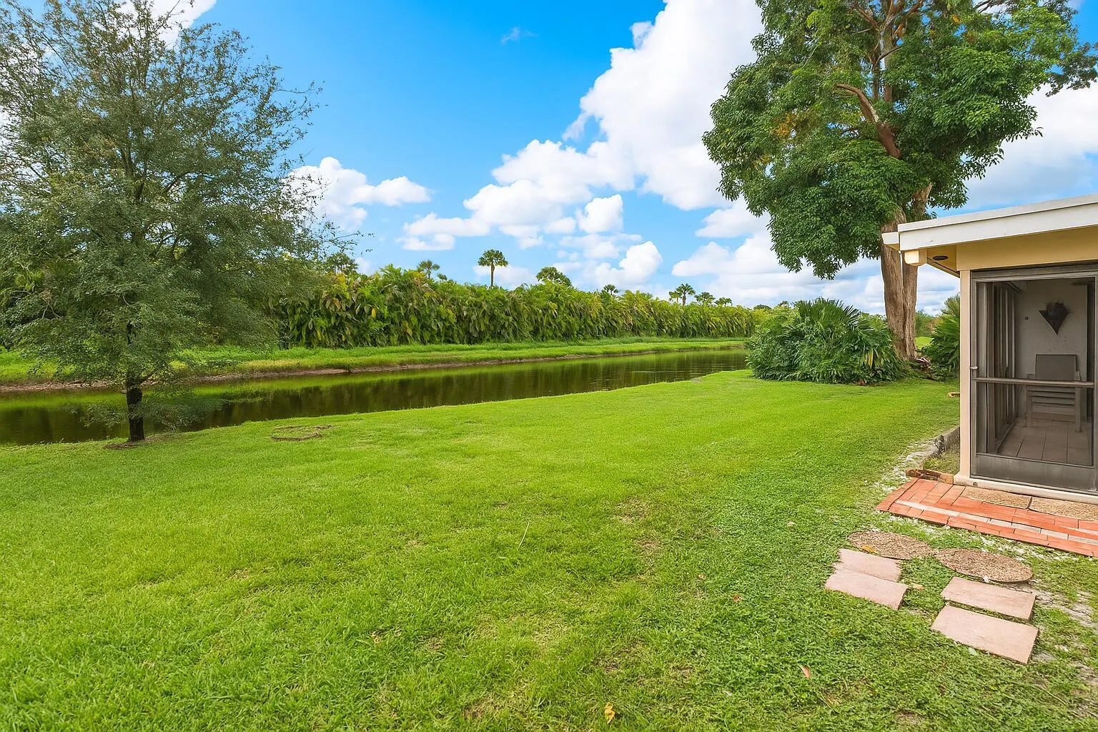 10633 Greenbriar Court