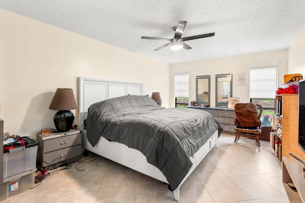 10633 Greenbriar Court