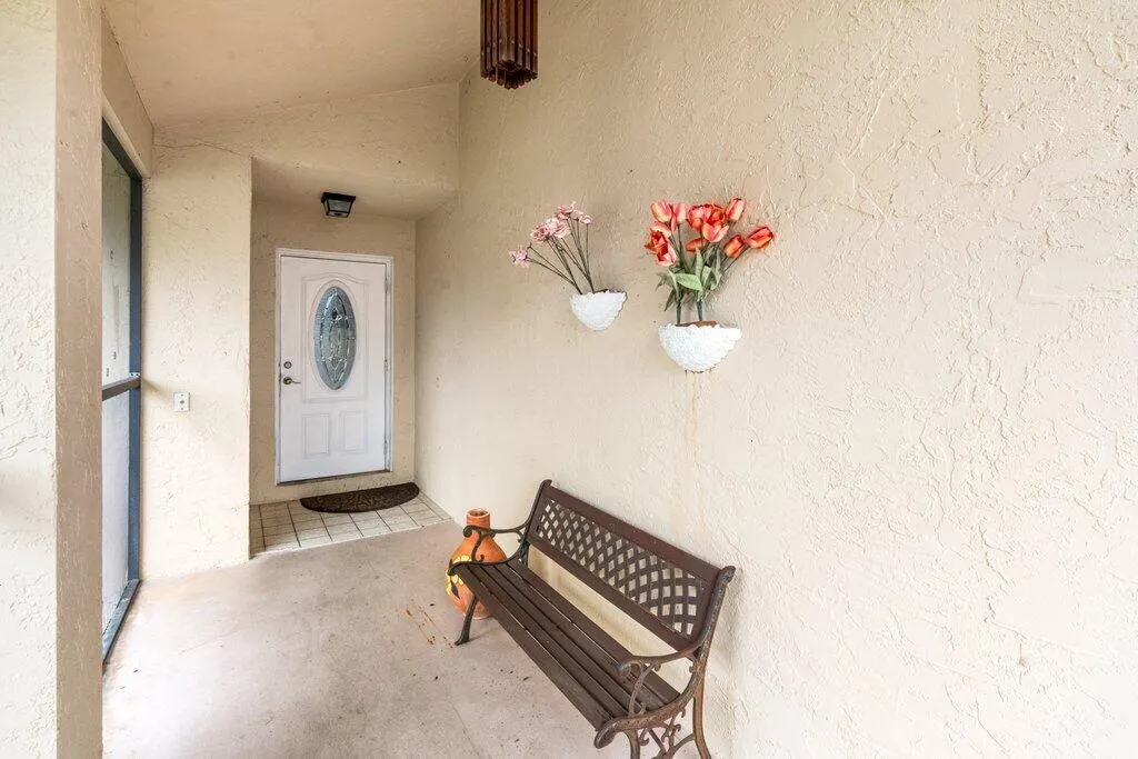 10633 Greenbriar Court