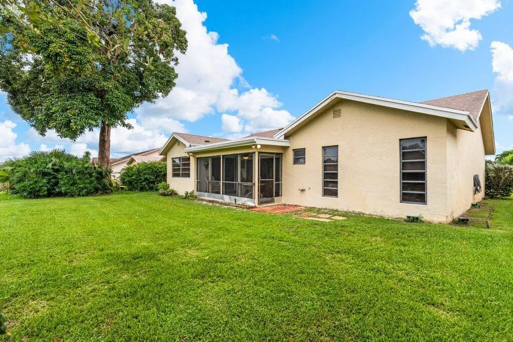 10633 Greenbriar Court