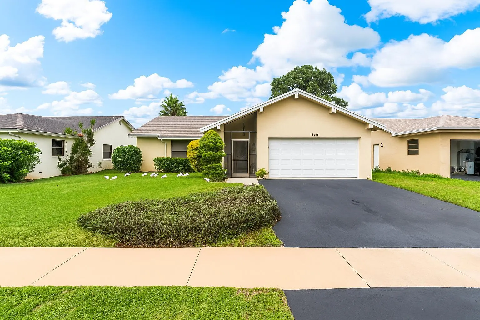 10633 Greenbriar Court