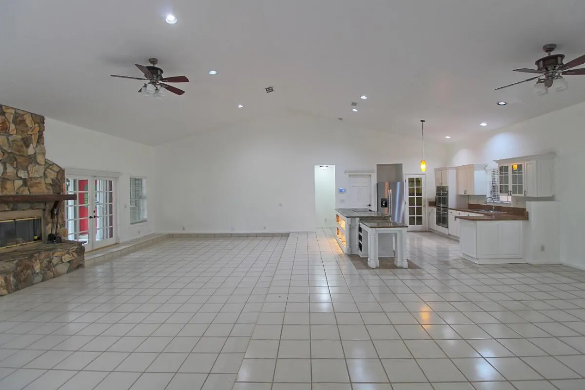 10690 Barn Road