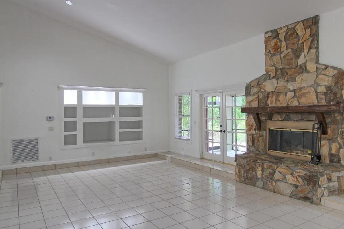 10690 Barn Road
