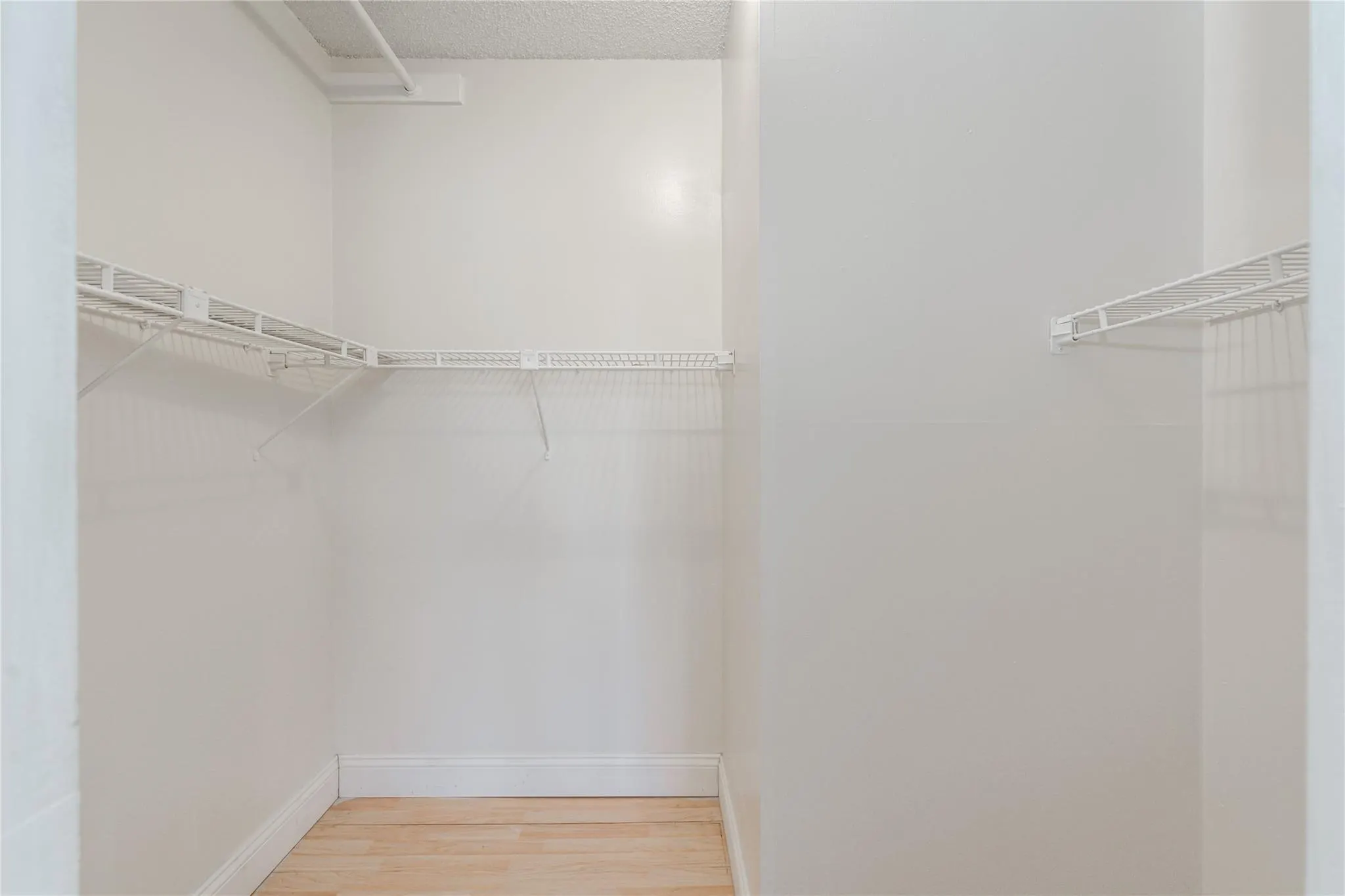 9523 S Hollybrook Lake Drive, #107