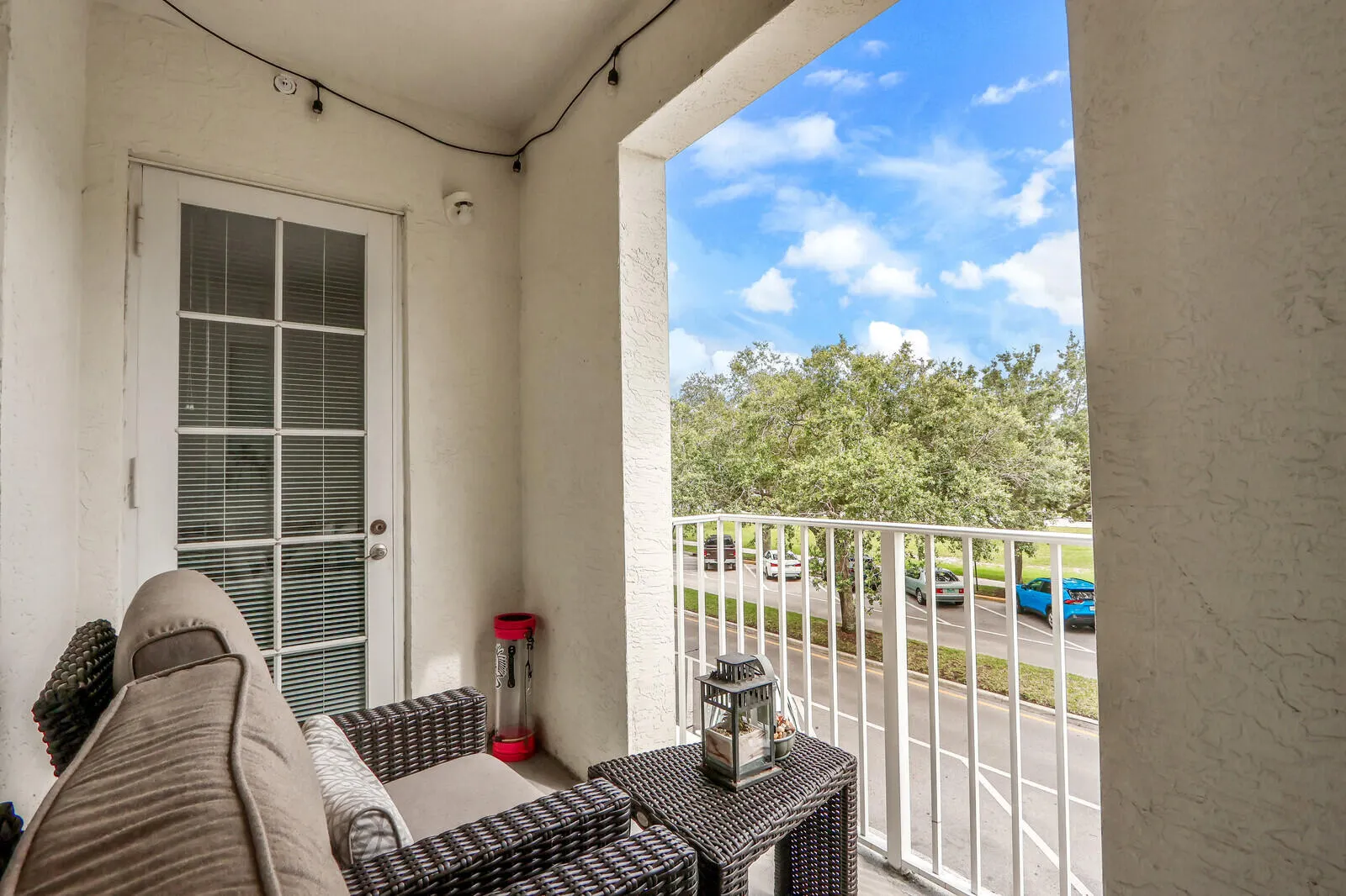 1155 Main Street, #216