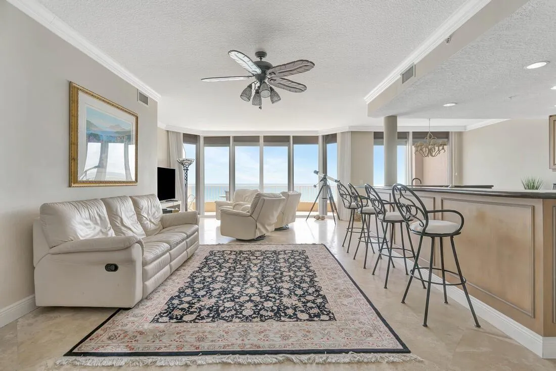 700 Ocean Royale Way, #Ph 3