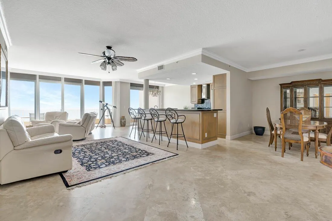 700 Ocean Royale Way, #Ph 3
