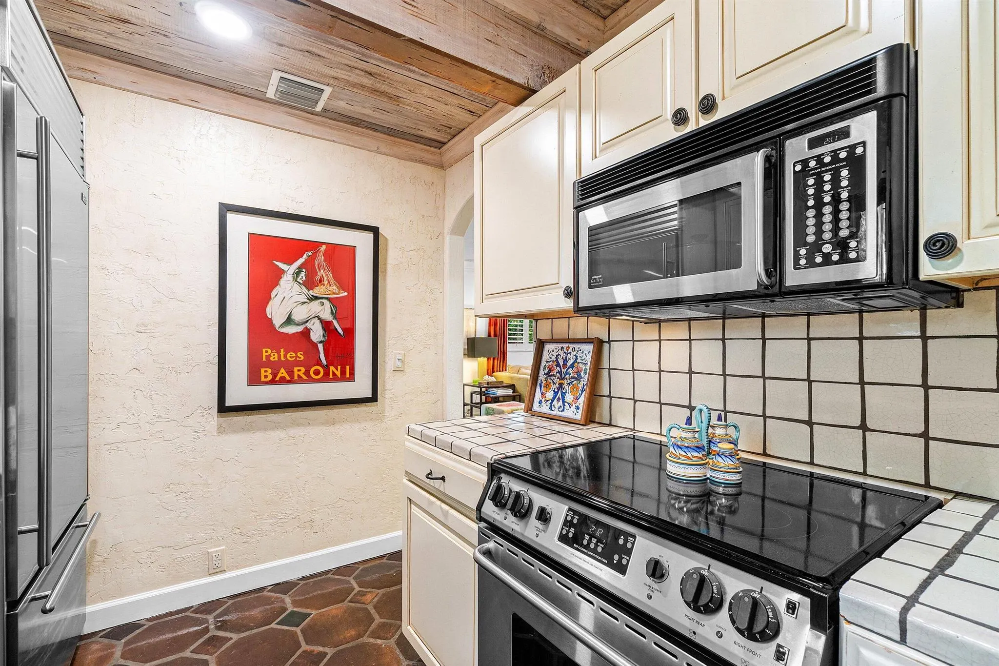 226 Chilean Avenue, #1&2