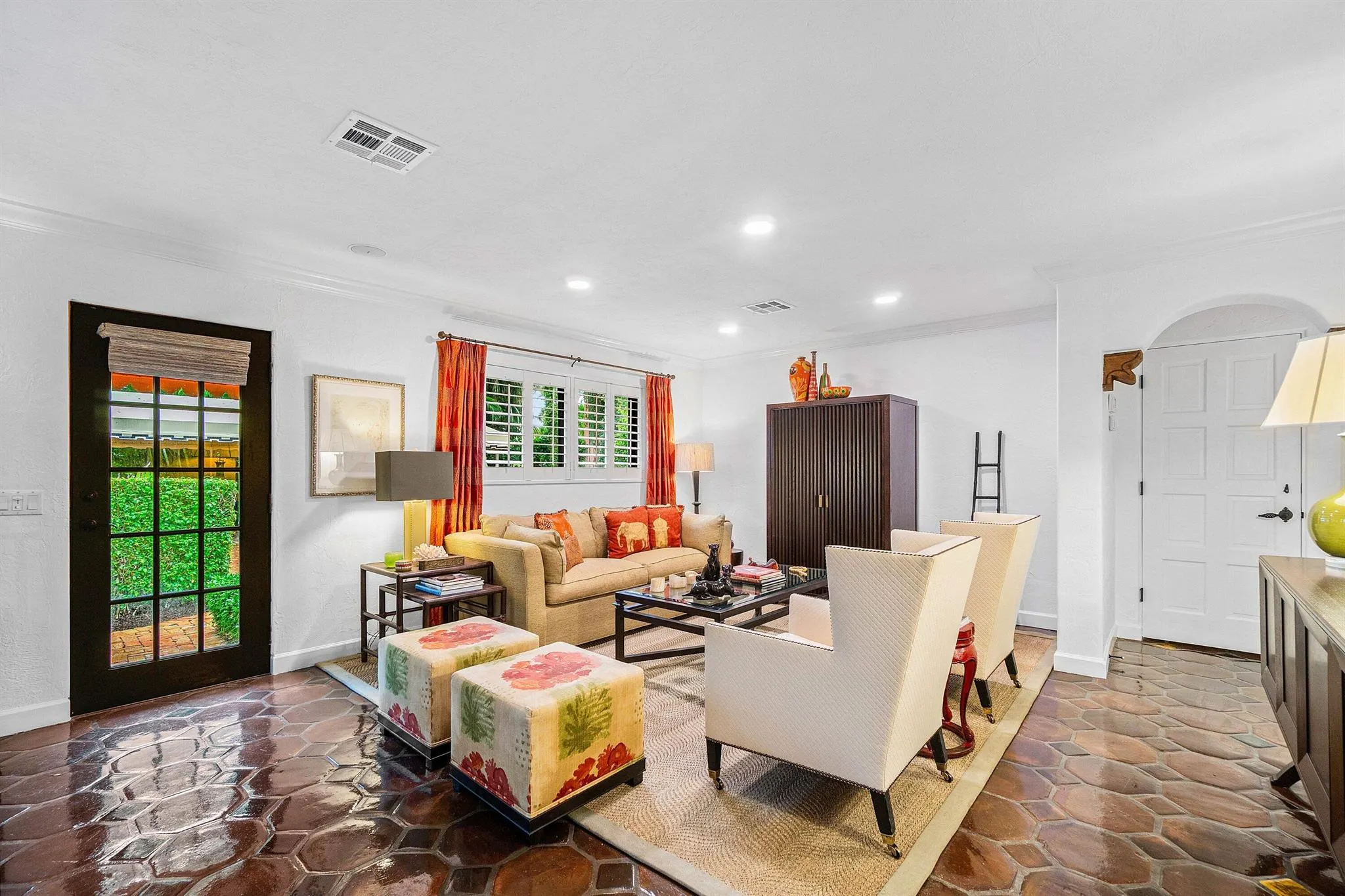 226 Chilean Avenue, #1&2