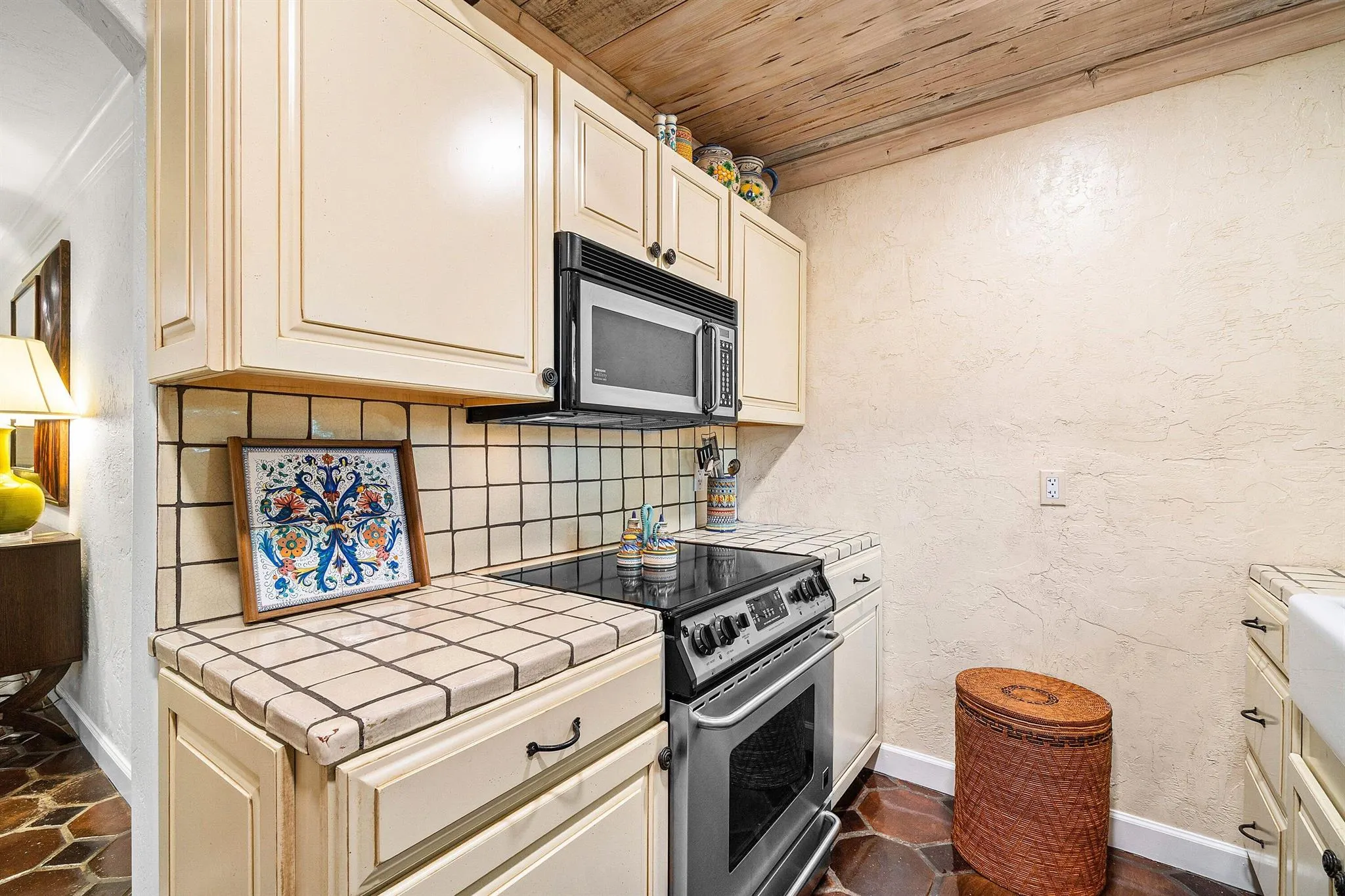 226 Chilean Avenue, #1&2