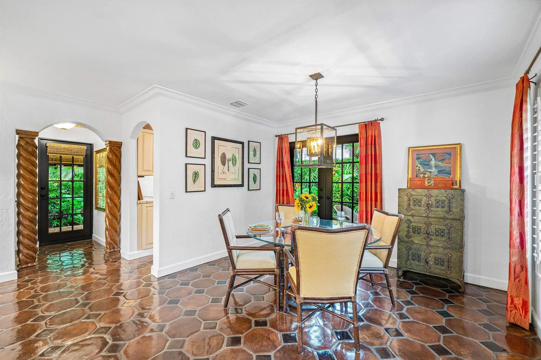 226 Chilean Avenue, #1&2