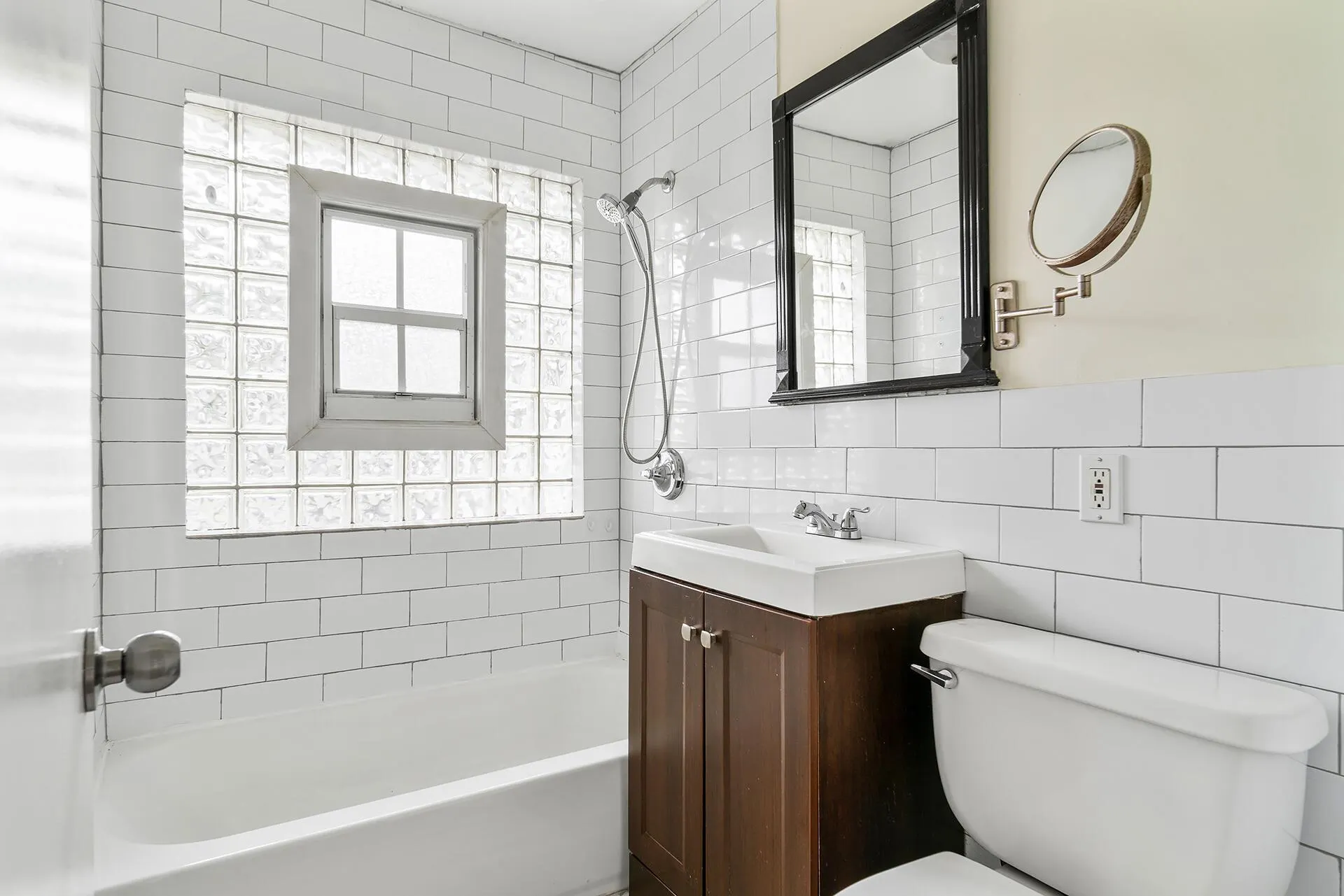 727 S M Street, #1