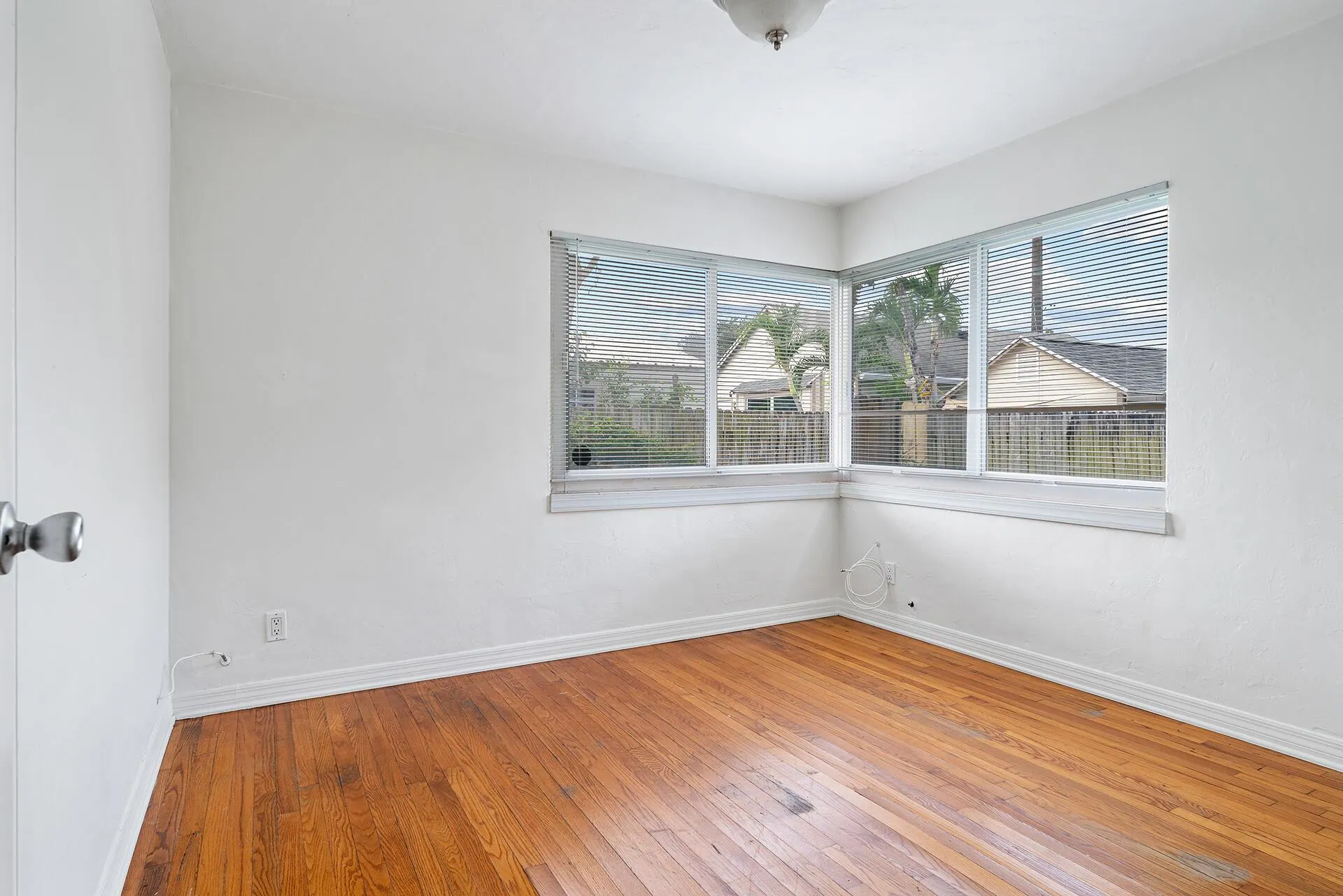 727 S M Street, #1