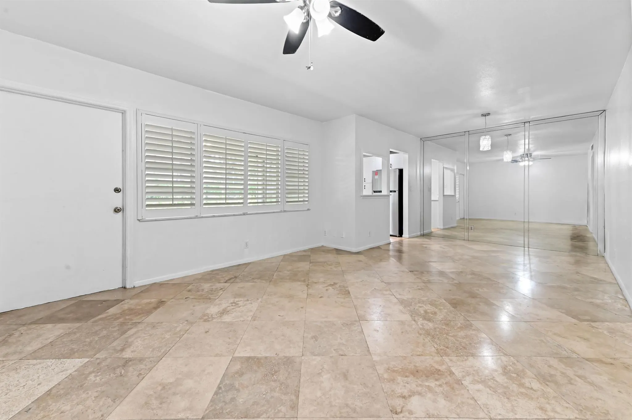 100 Royal Palm Way, #1070