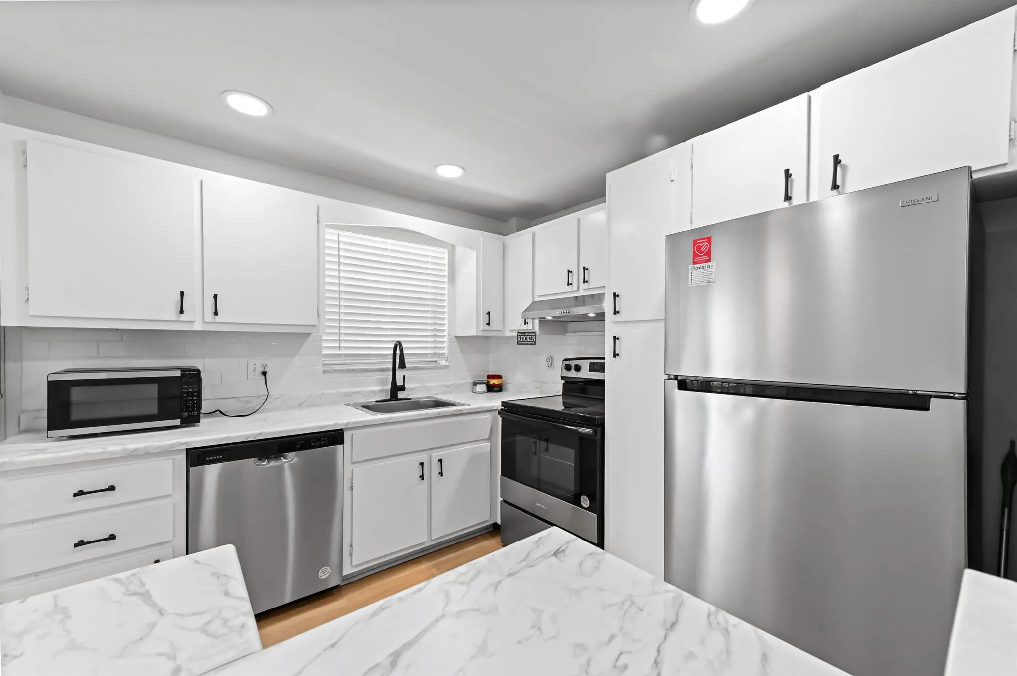100 Royal Palm Way, #1070