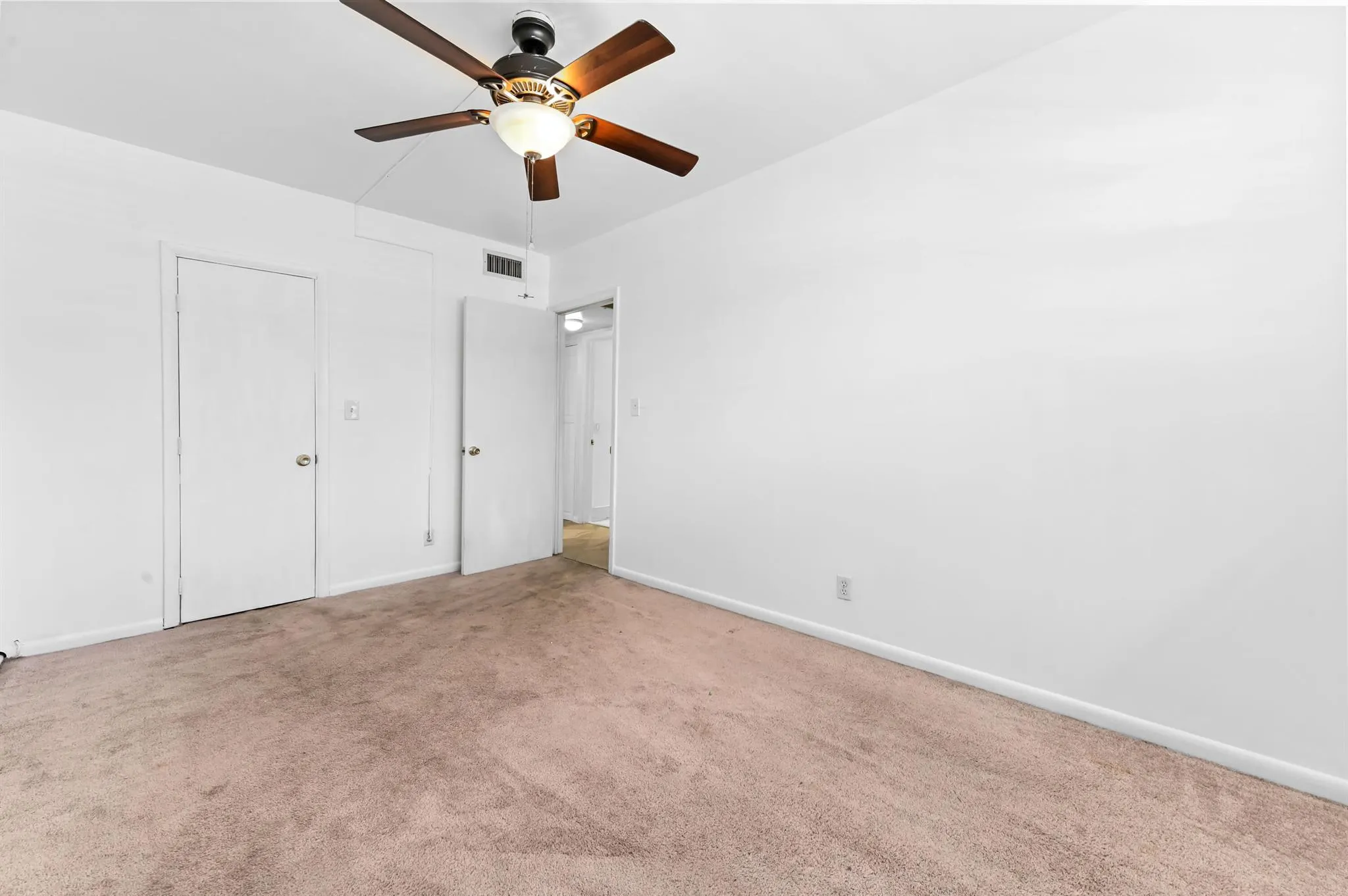 100 Royal Palm Way, #1070