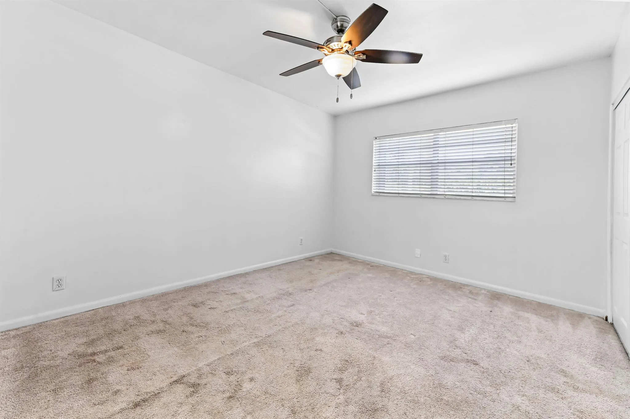 100 Royal Palm Way, #1070