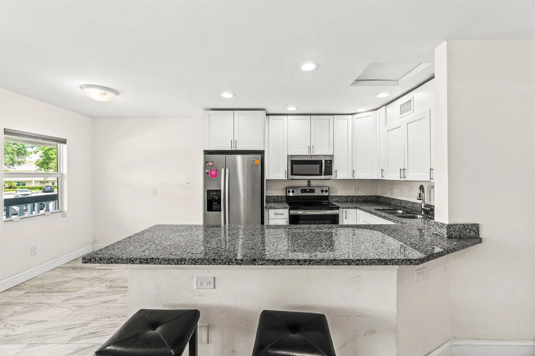 239 Ventnor Q