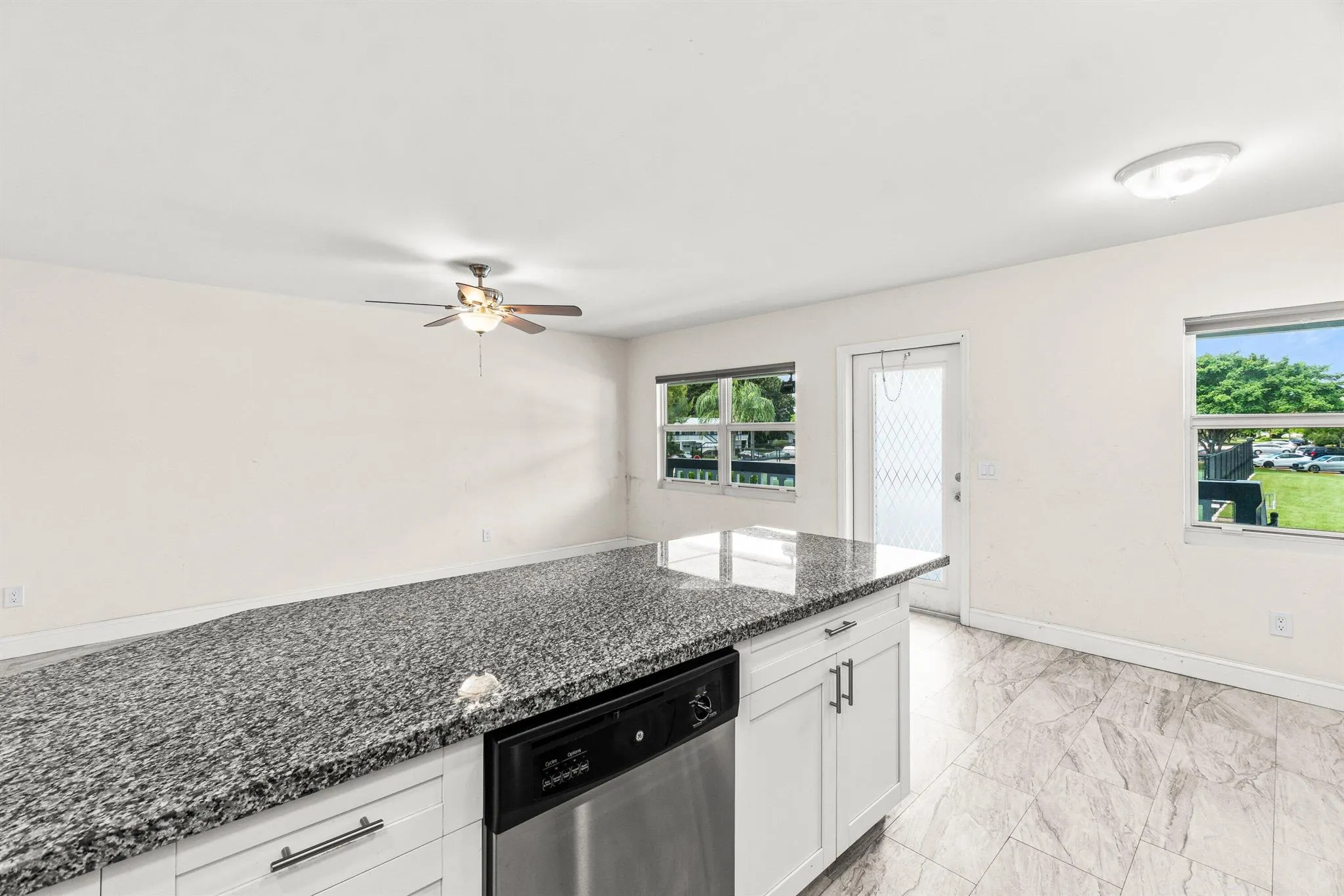 239 Ventnor Q