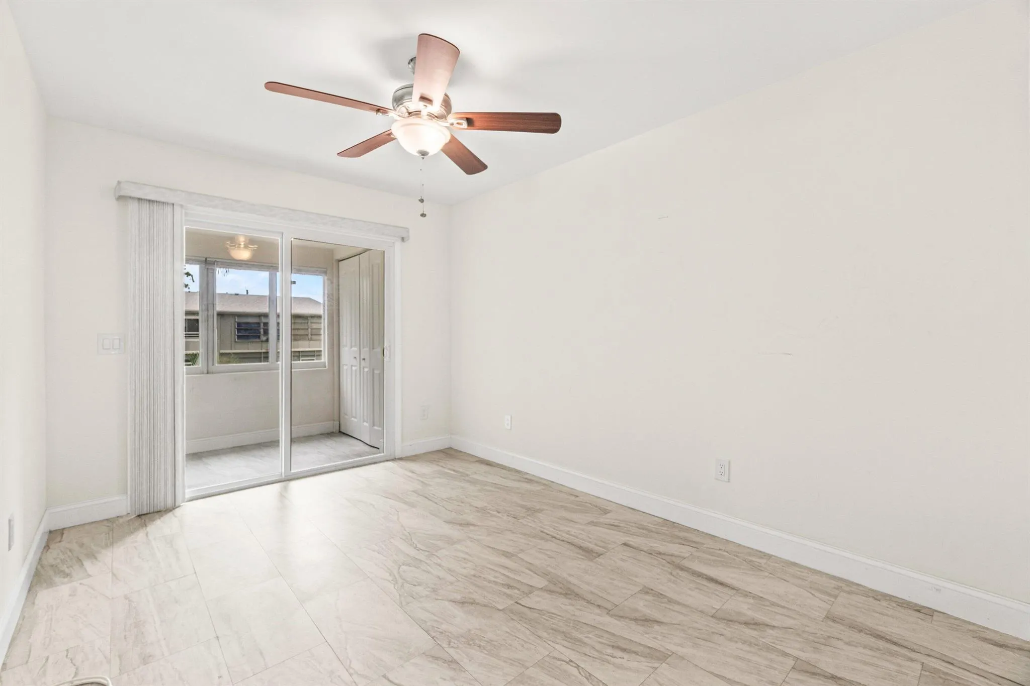 239 Ventnor Q