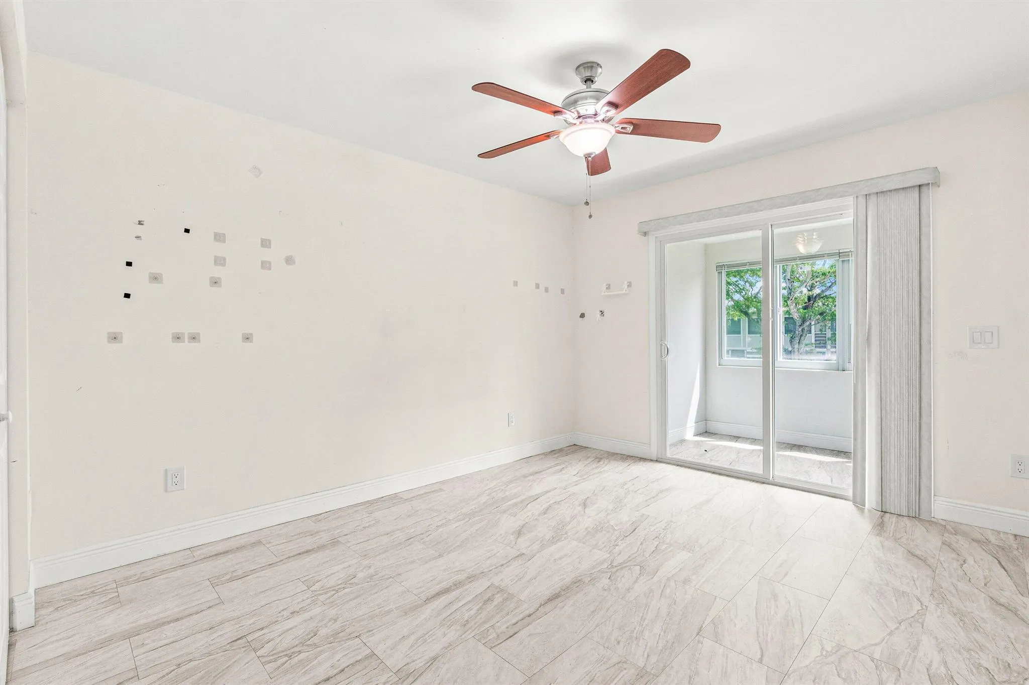 239 Ventnor Q