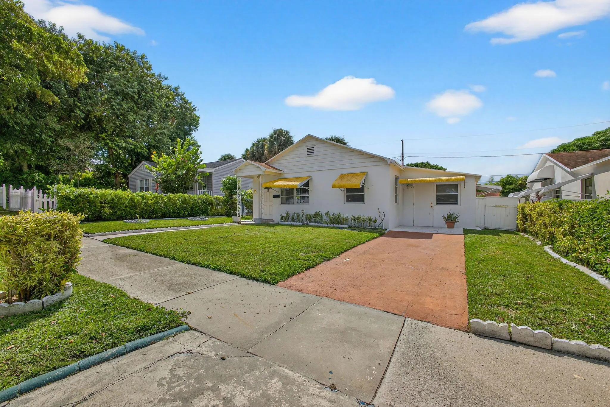 912 38th Street