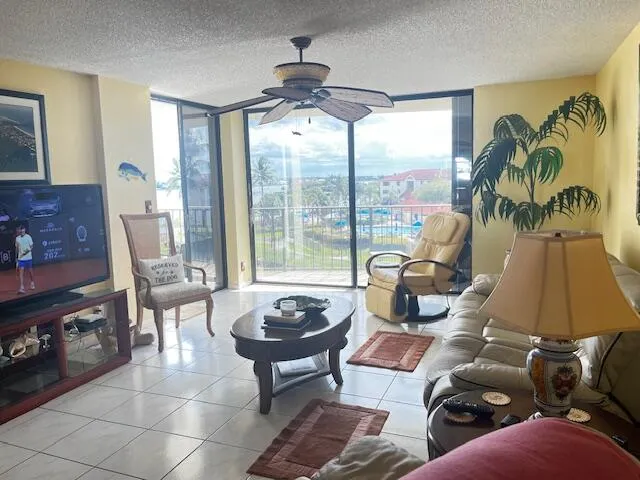 7020 Half  Moon Circle, #410