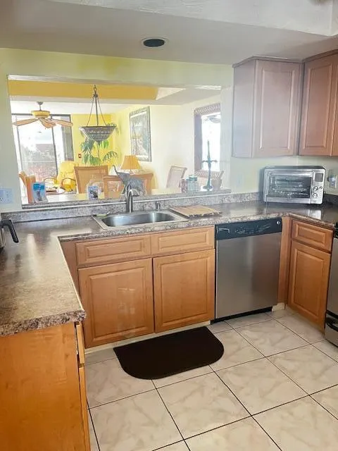 7020 Half  Moon Circle, #410