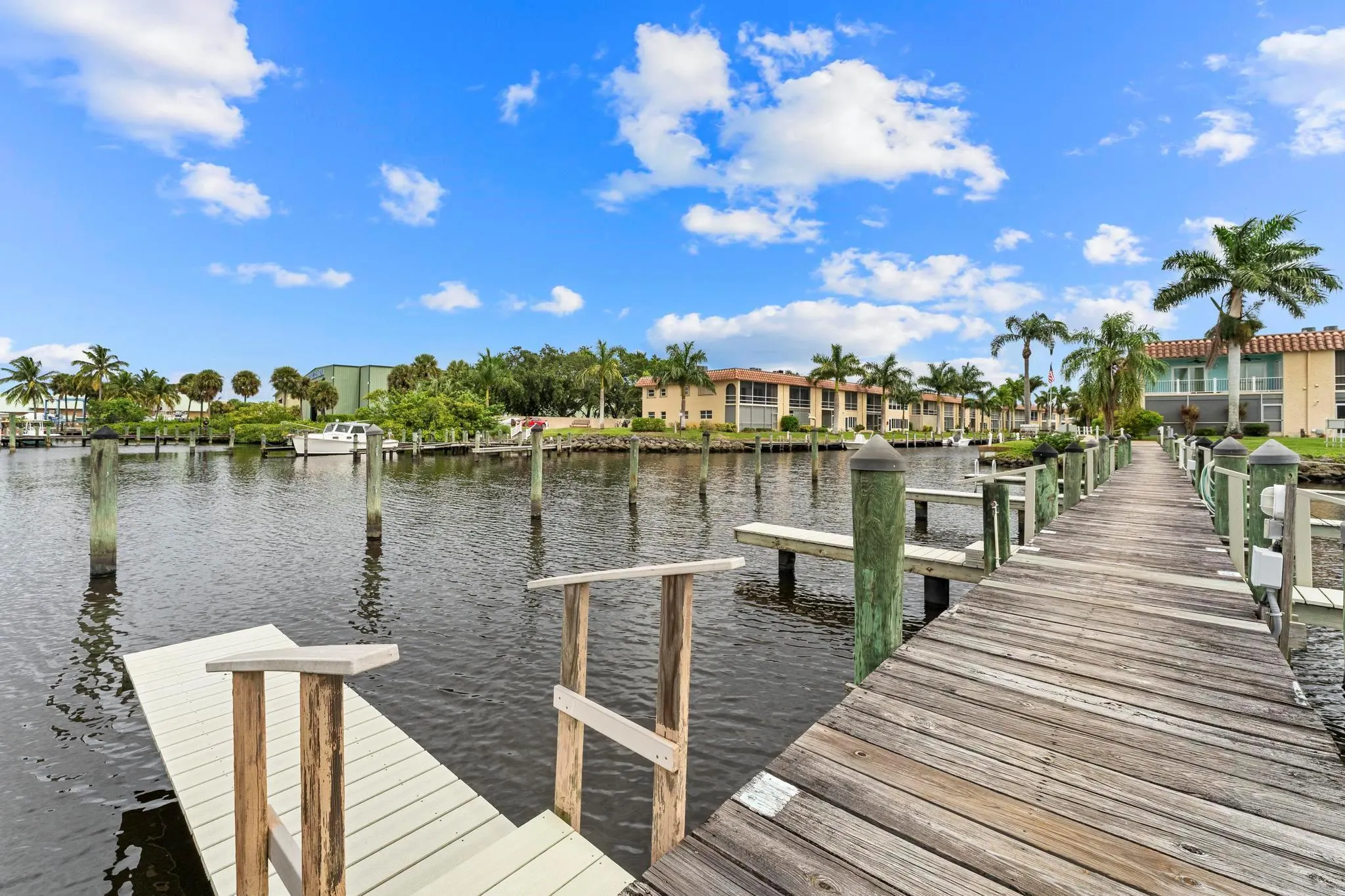 2600 S Kanner Highway, #Y-11