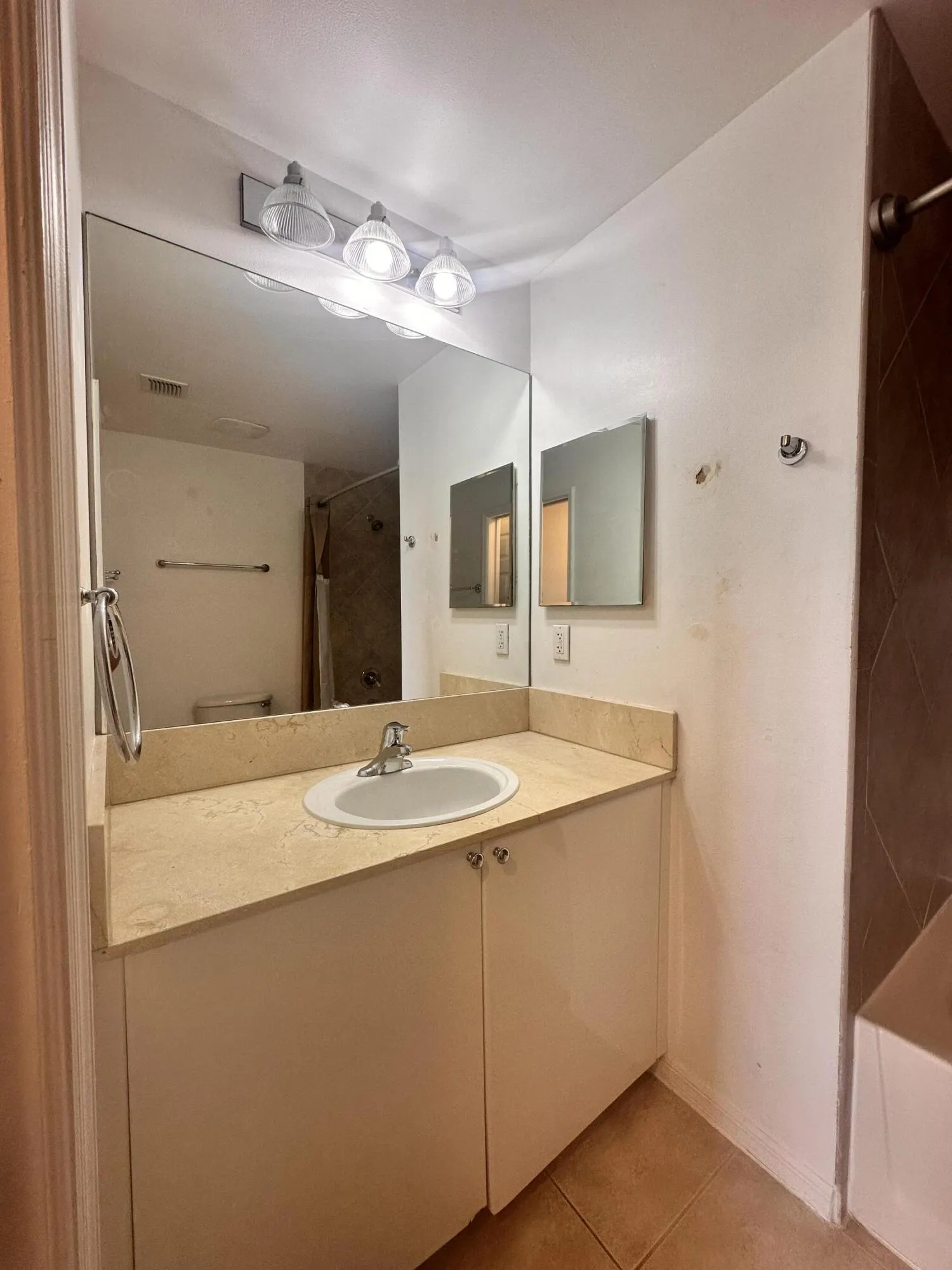 233 S Federal Highway, #623