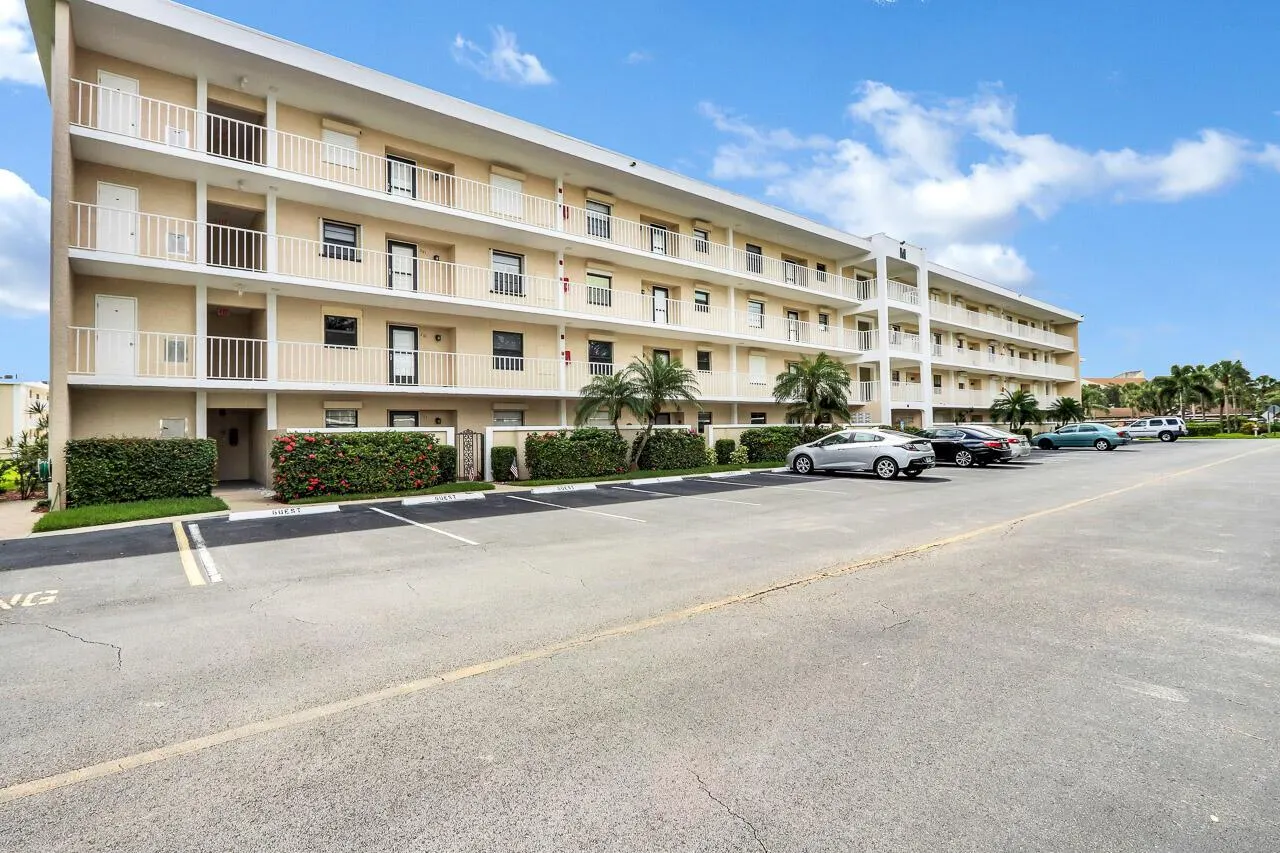 300 N A1a, #201i