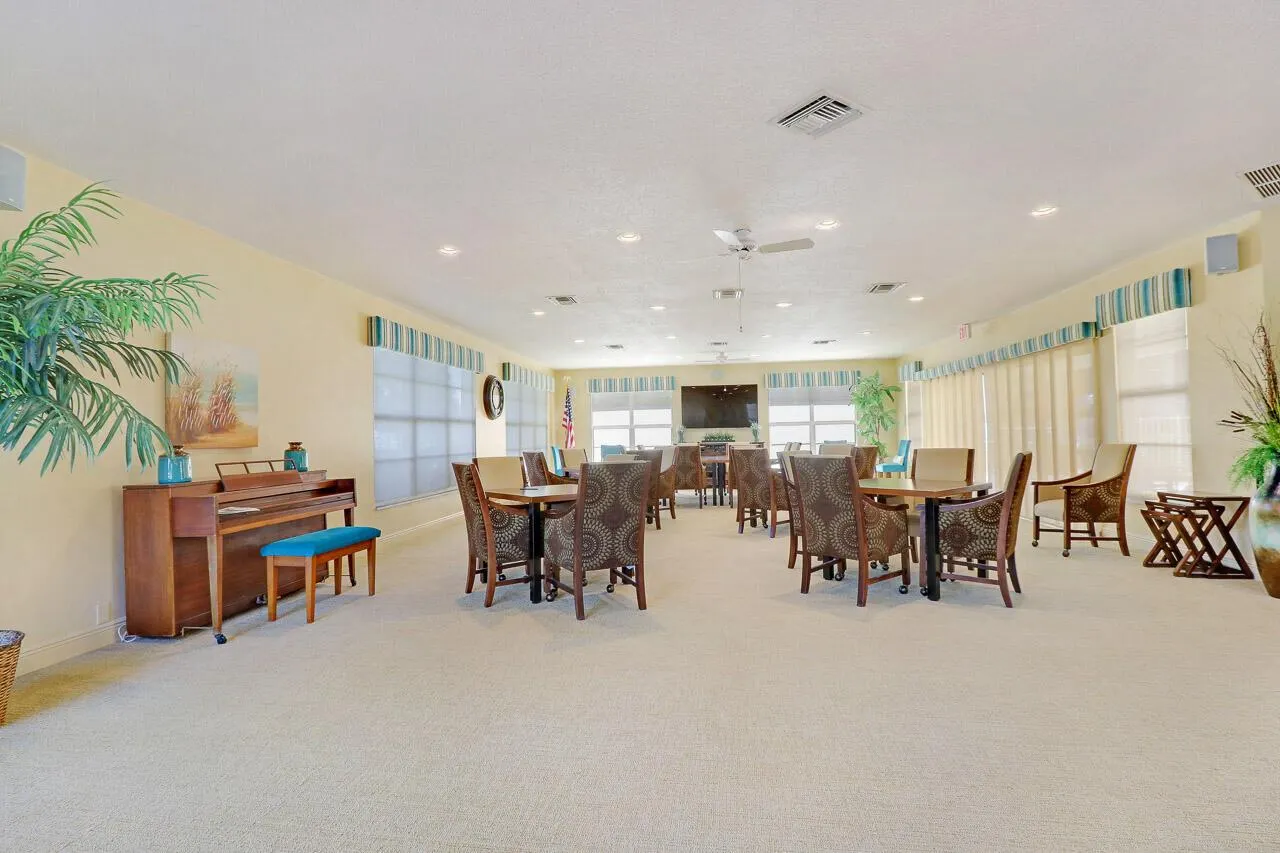 300 N A1a, #201i