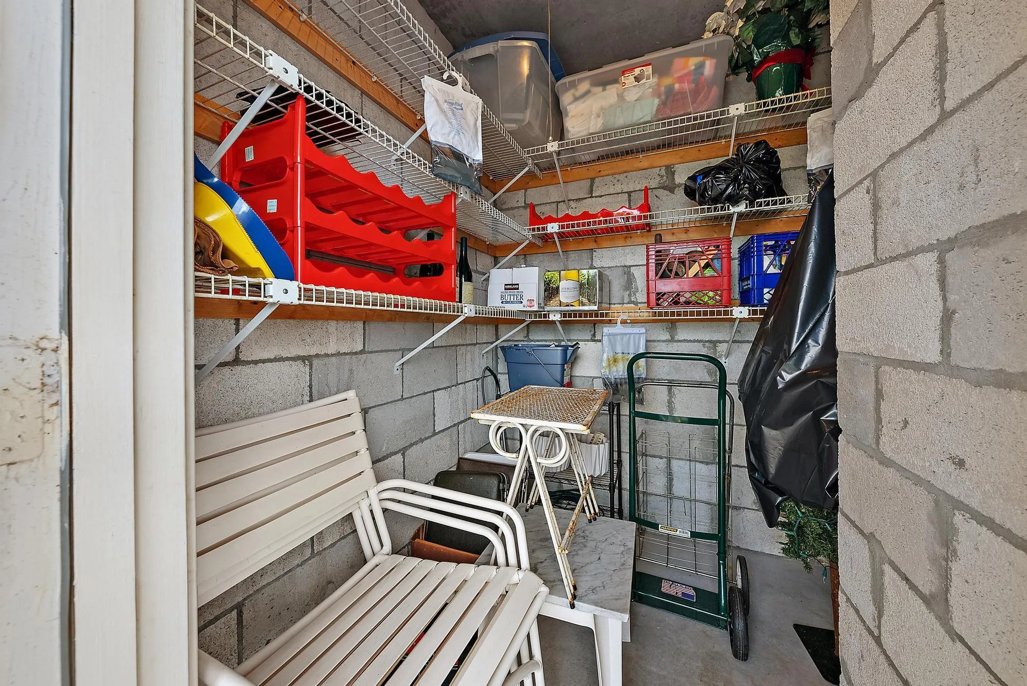300 N A1a, #201i