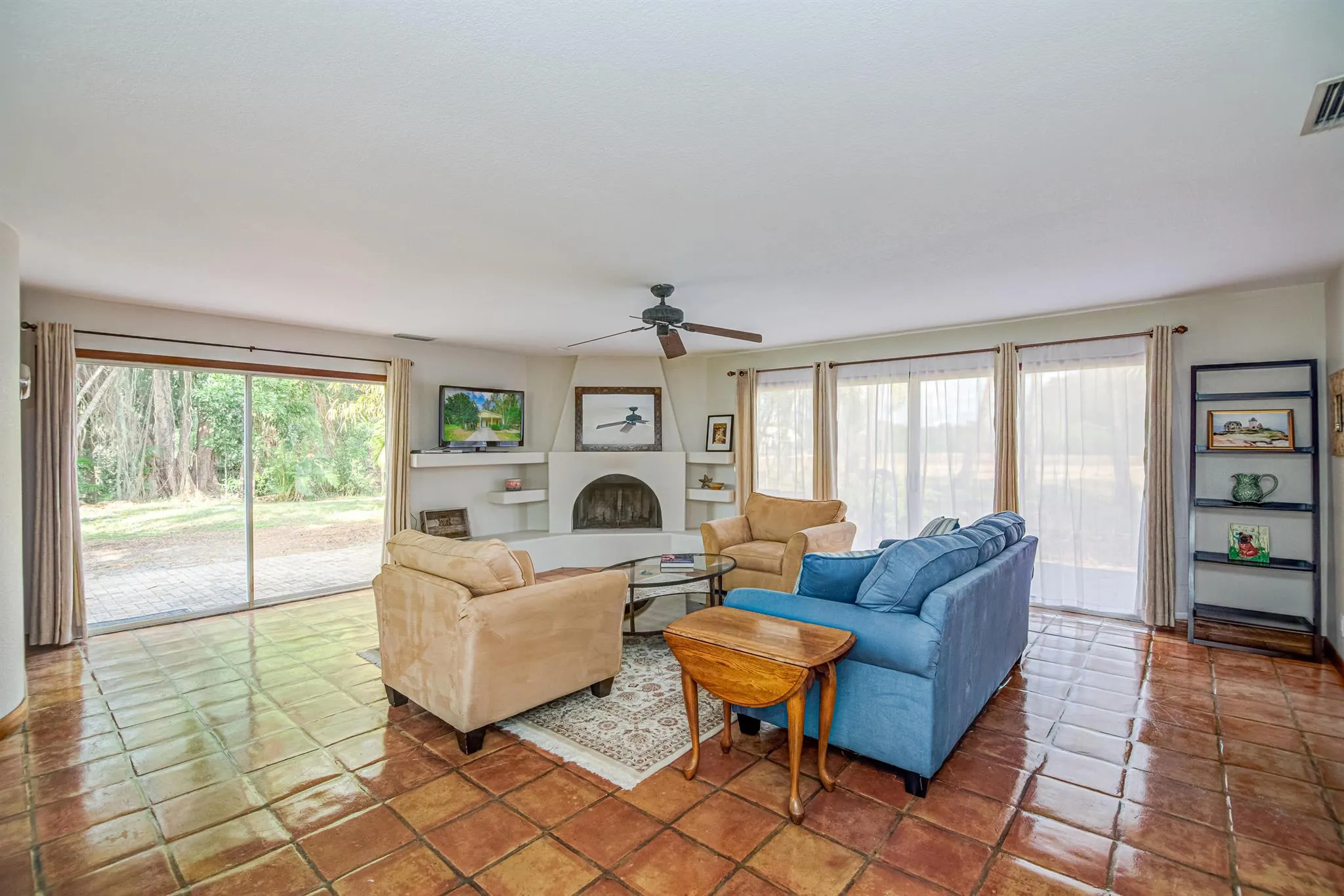 8990 Willow Sound Drive W
