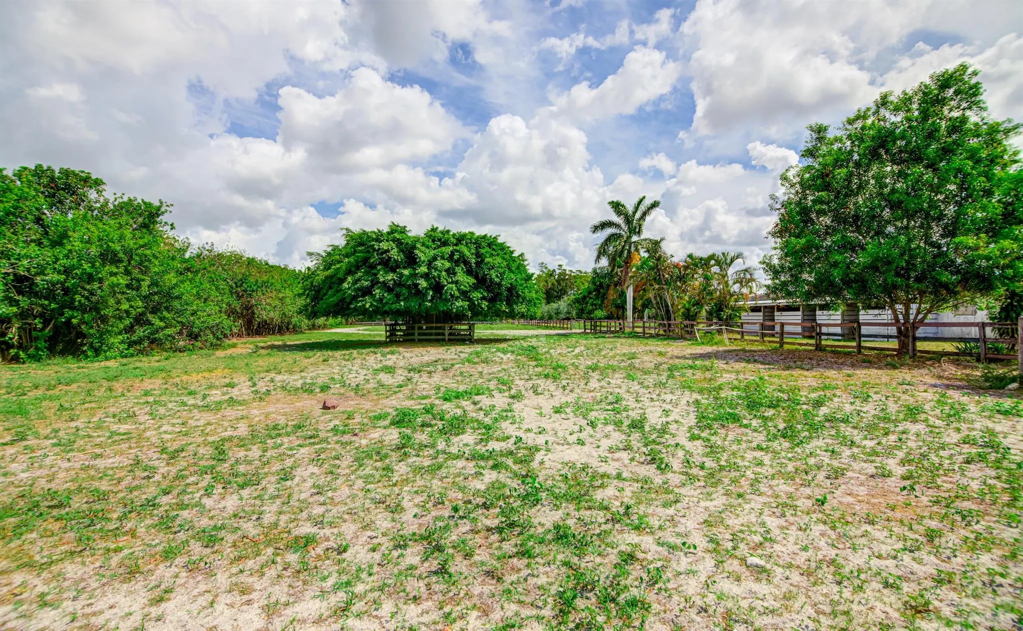 8990 Willow Sound Drive W