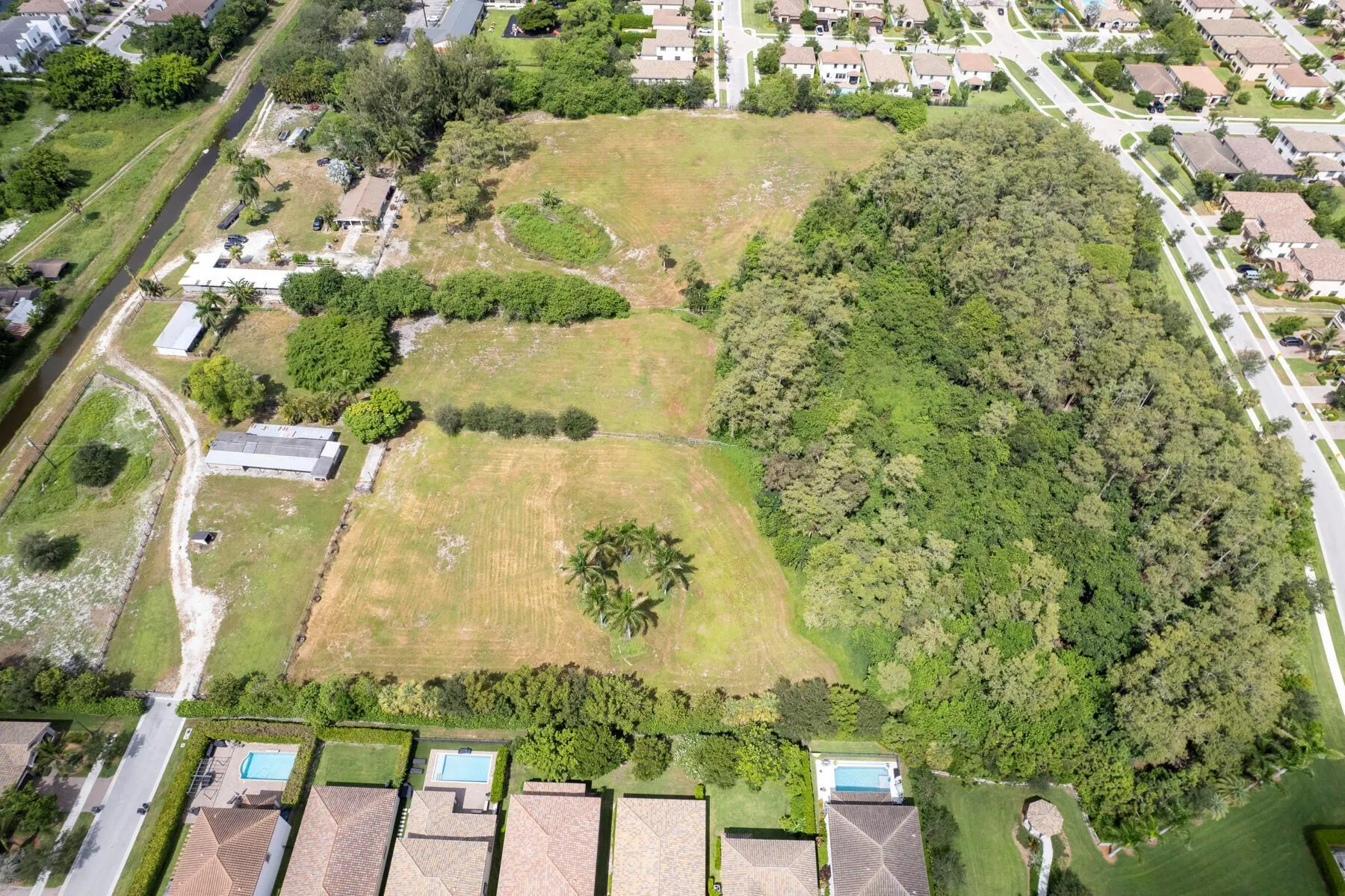 8990 Willow Sound Drive W