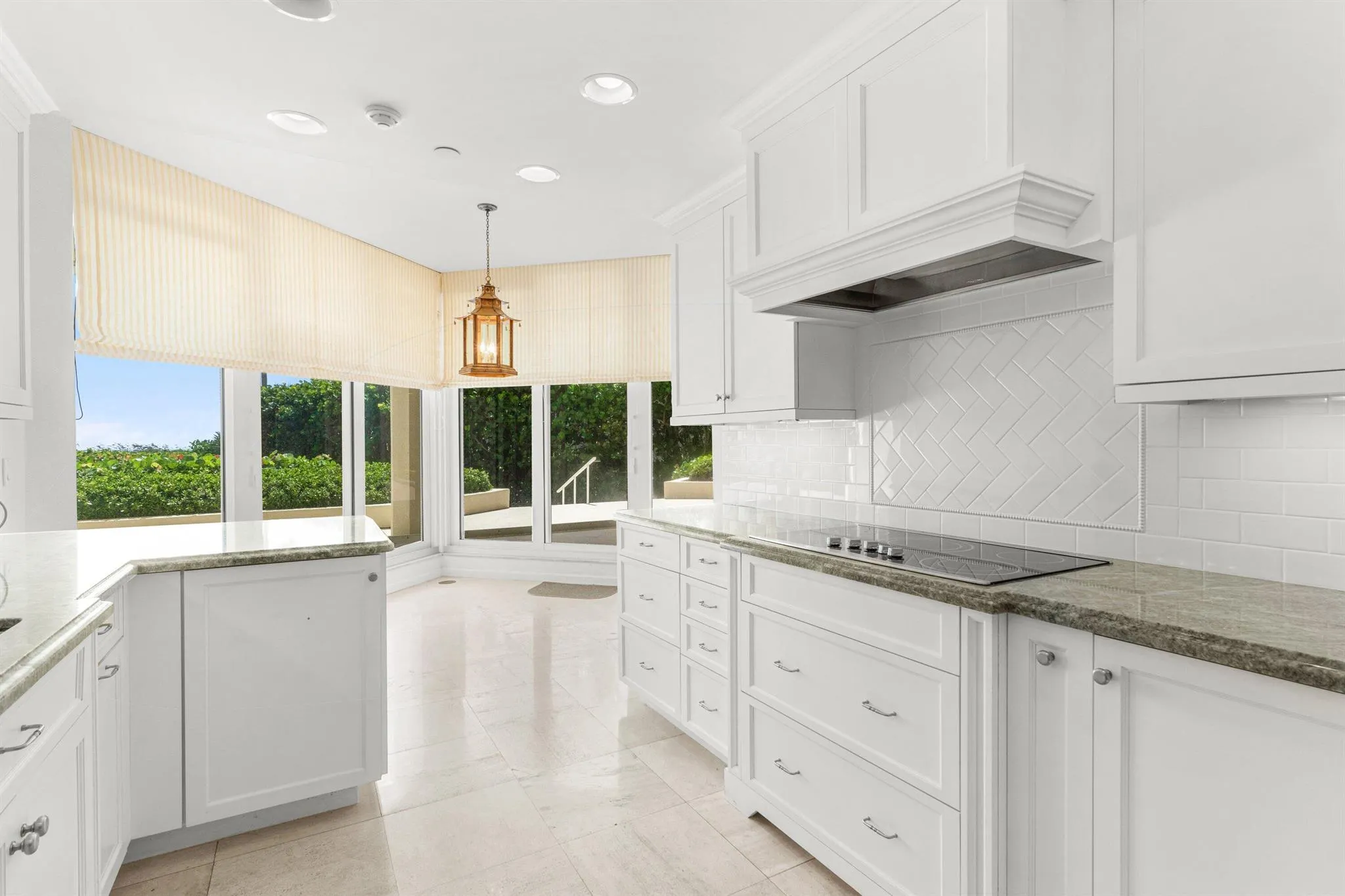 3001 SE Island Point Lane, #14