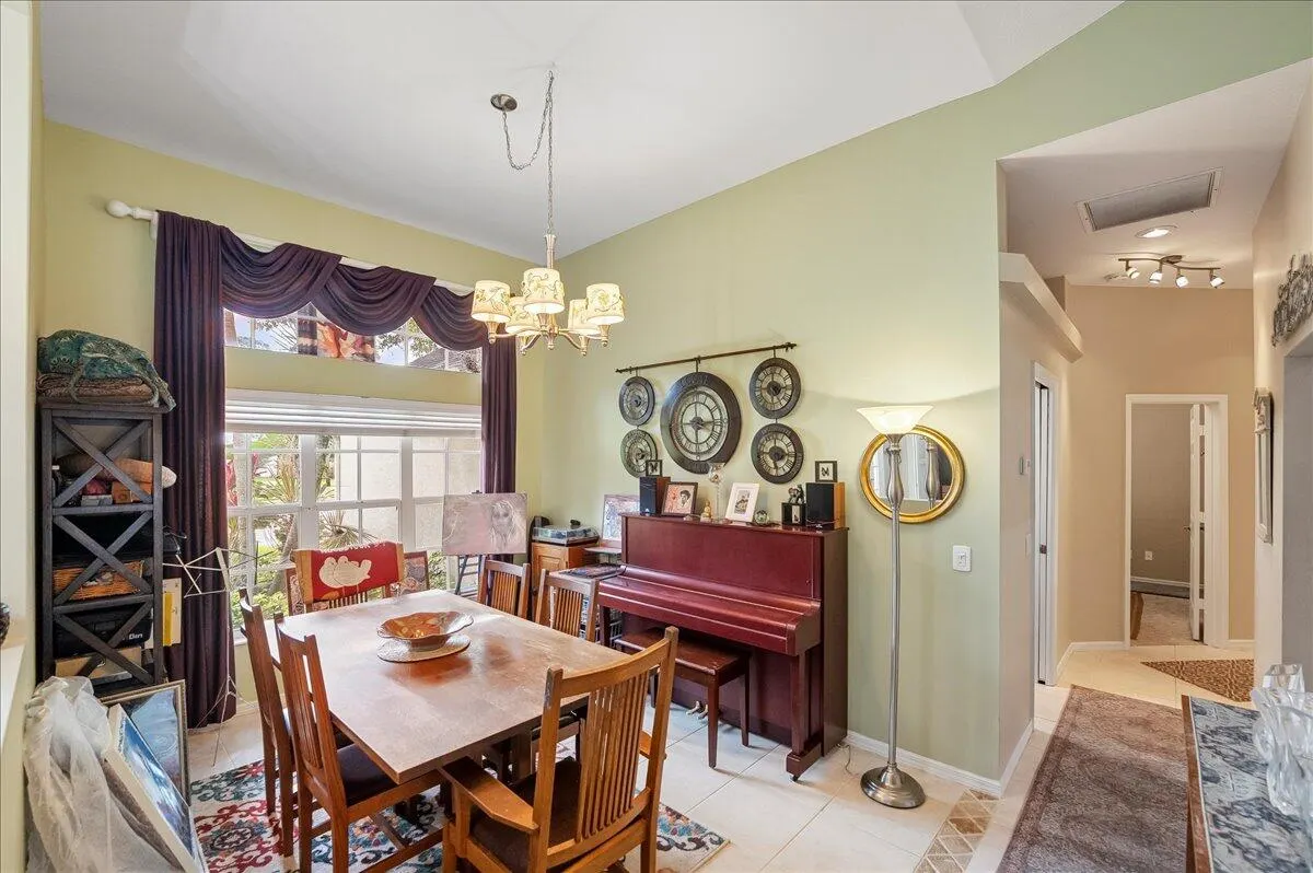 109 39th Drive