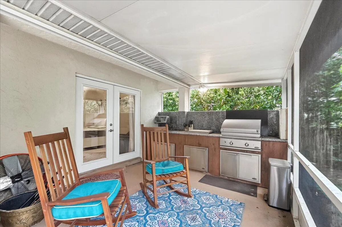 109 39th Drive