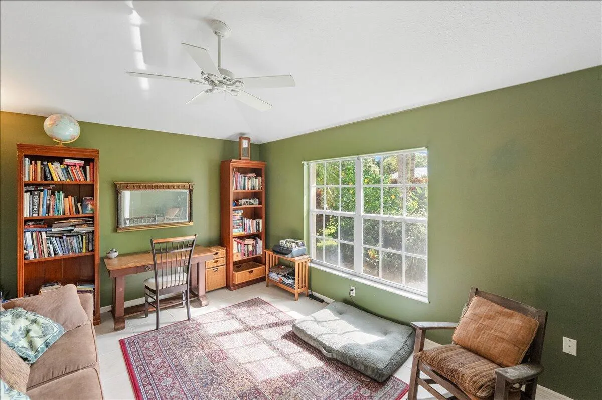 109 39th Drive